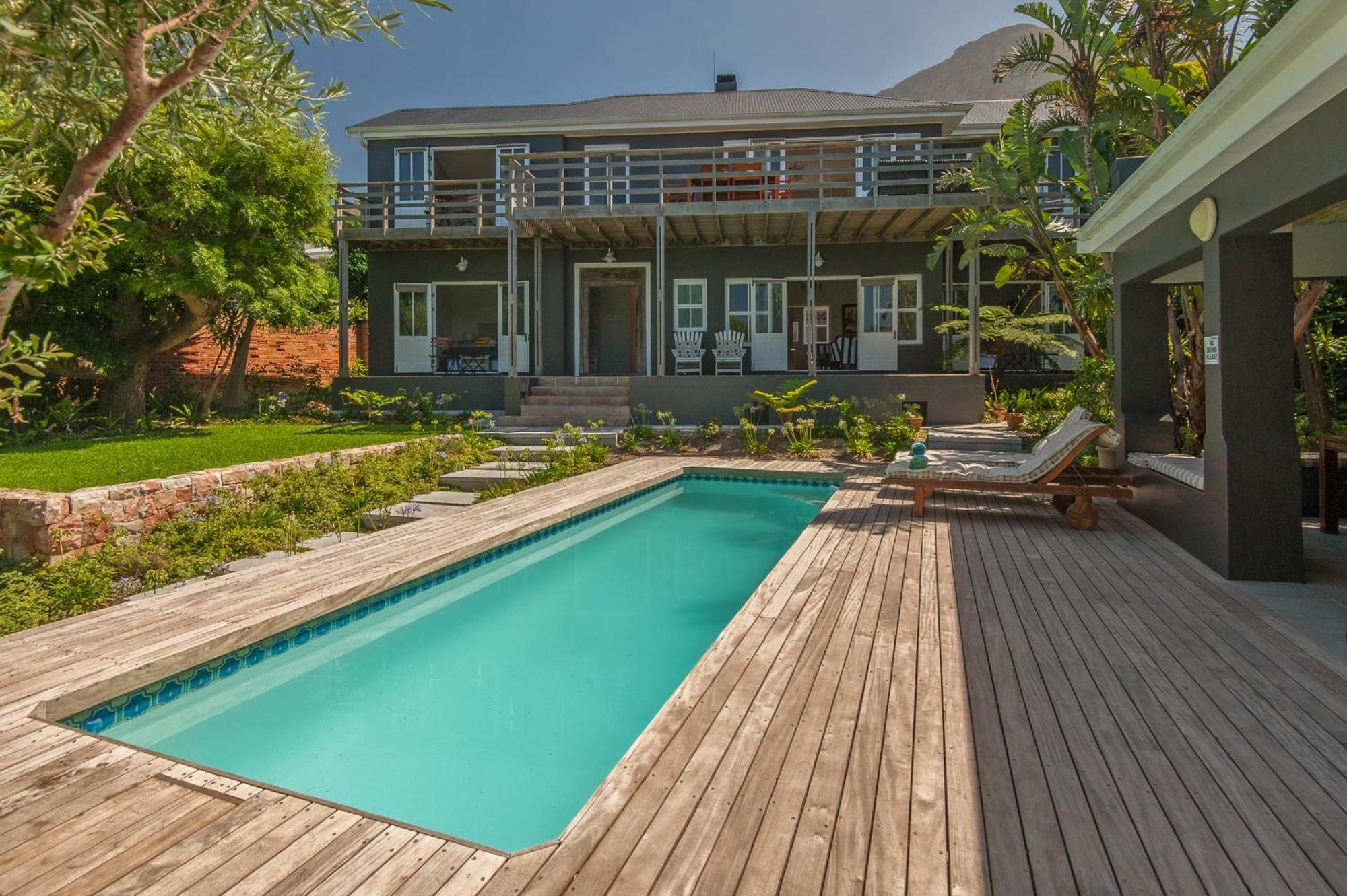 Villa Blu Guesthouse Херманус Екстериор снимка