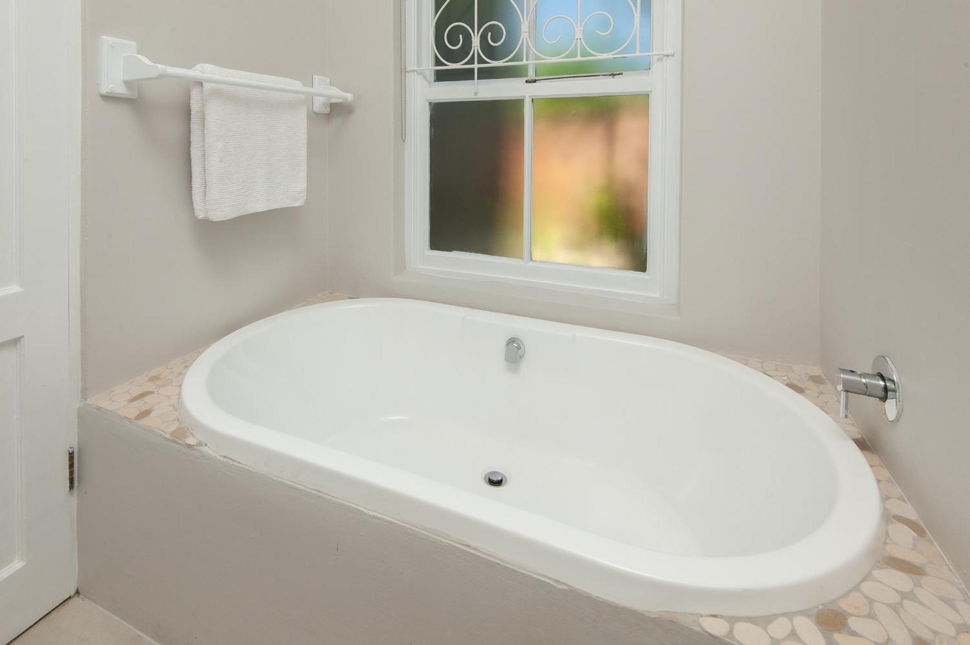 Villa Blu Guesthouse Херманус Екстериор снимка